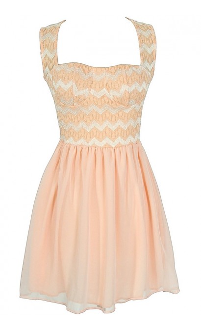 Chevron Pattern Bustier Dress in Peach